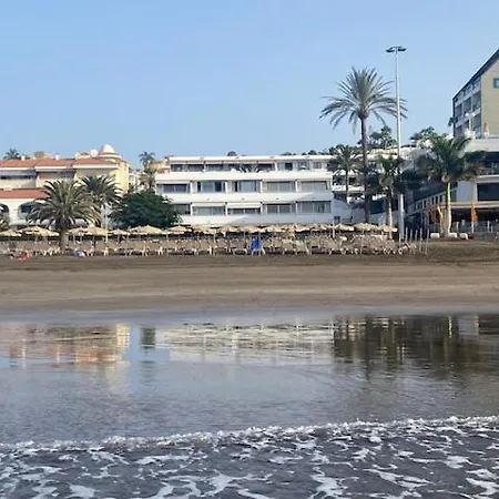Front Sea View Nasas